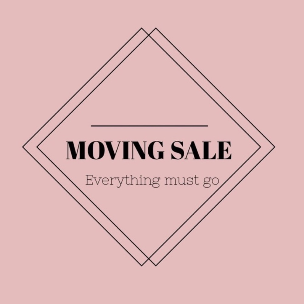 Everything must GO! Accepting offers 😘🙏🏽